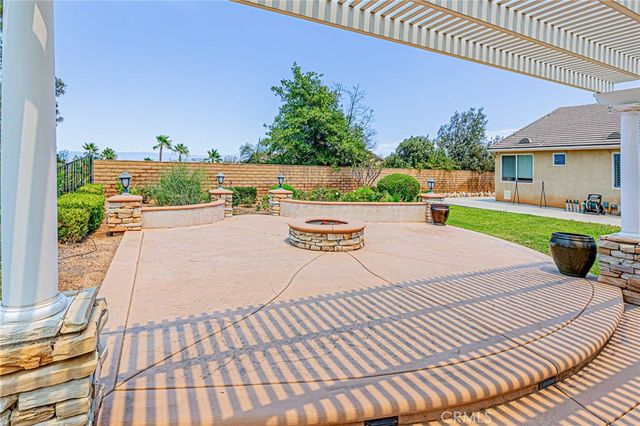 4088 Shady Ridge Circle, Corona, CA 92881
