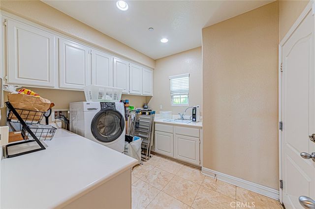 4088 Shady Ridge Circle, Corona, CA 92881