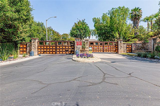 4088 Shady Ridge Circle, Corona, CA 92881