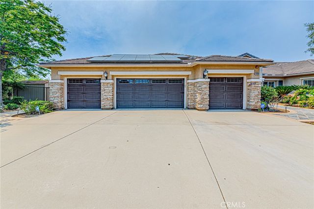 4088 Shady Ridge Circle, Corona, CA 92881