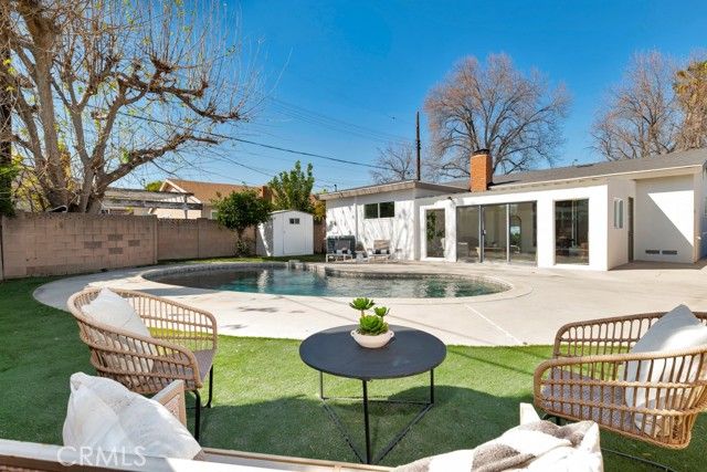 19844 Hemmingway Street, Winnetka (los Angeles), CA 91306