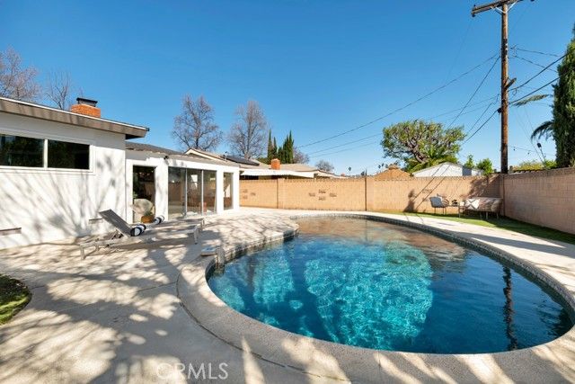 19844 Hemmingway Street, Winnetka (los Angeles), CA 91306