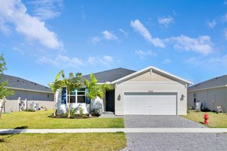 8990 Dahlia Cir Circle, Port St Lucie, FL 34986