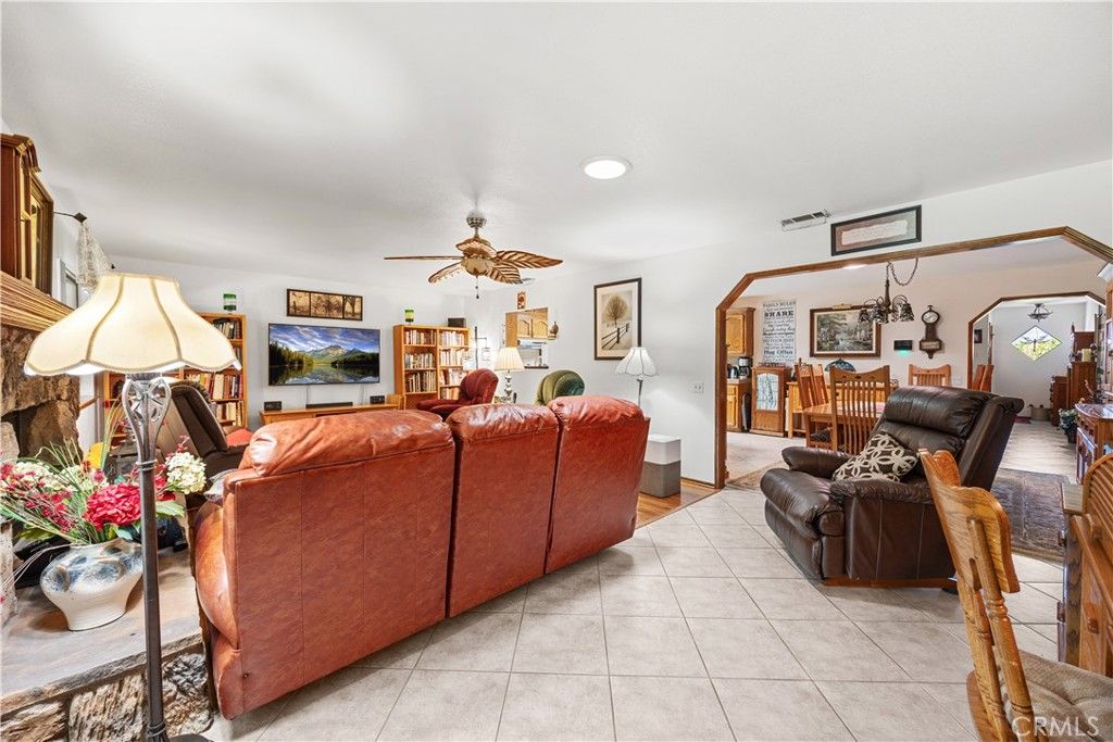 Image 11 of property listing at 4231 Wilbur Court, Hemet, CA 92544