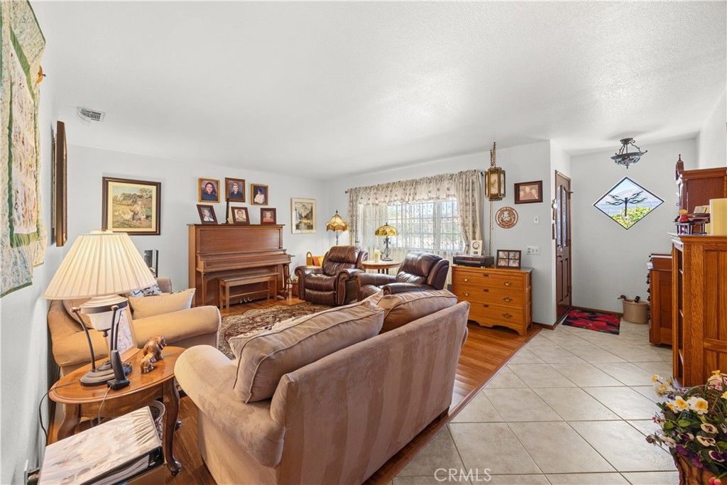 Image 15 of property listing at 4231 Wilbur Court, Hemet, CA 92544