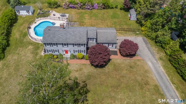 18 Carriage Drive, Burlington, CT 06013