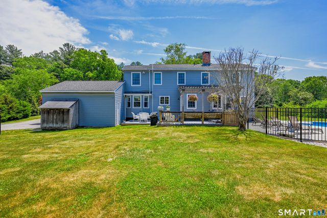 18 Carriage Drive, Burlington, CT 06013