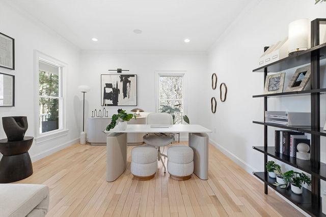 6 Sandy Hill Rd, Wayland, MA 01778
