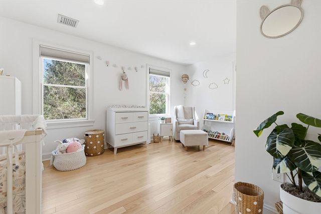 6 Sandy Hill Rd, Wayland, MA 01778