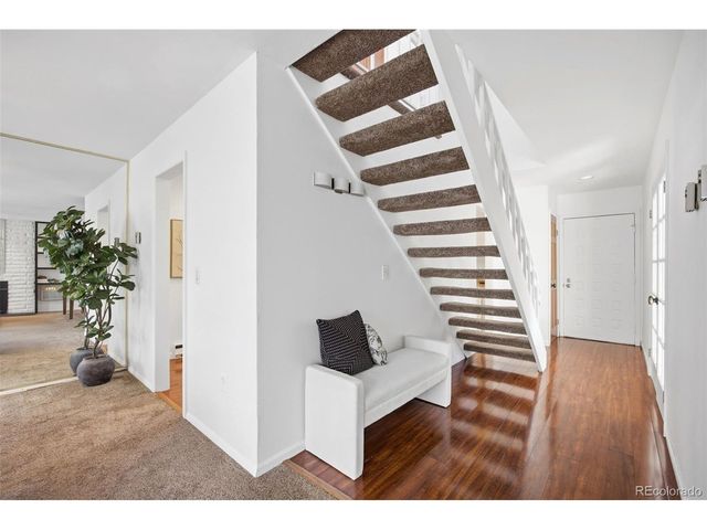 2418 S Victor St A, Aurora, CO 80014