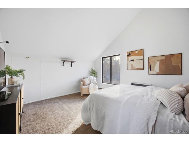 2418 S Victor St A, Aurora, CO 80014