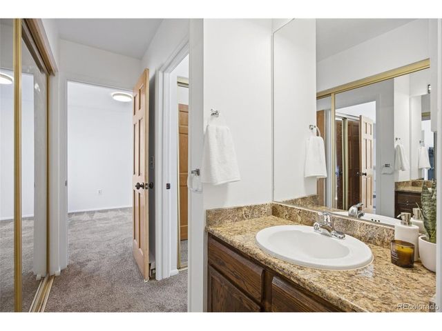 2418 S Victor St A, Aurora, CO 80014