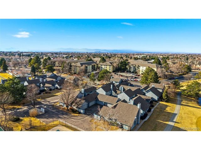2418 S Victor St A, Aurora, CO 80014