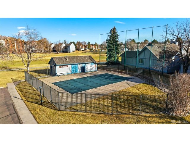 2418 S Victor St A, Aurora, CO 80014