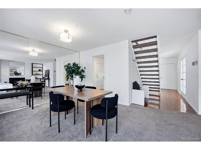 2418 S Victor St A, Aurora, CO 80014