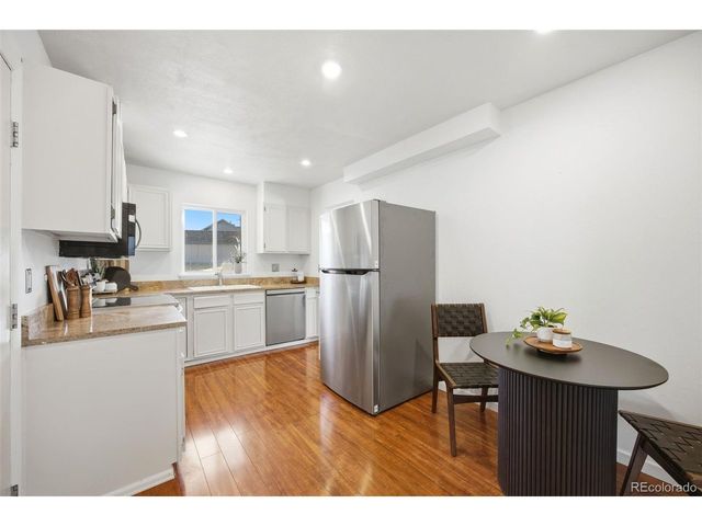 2418 S Victor St A, Aurora, CO 80014