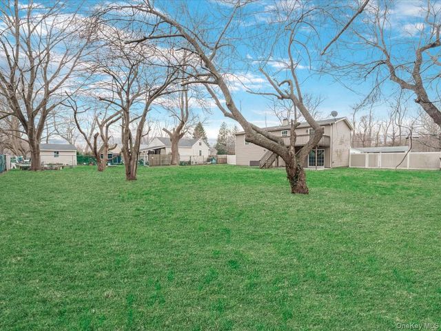 45 Magnolia Drive, Selden, NY 11784