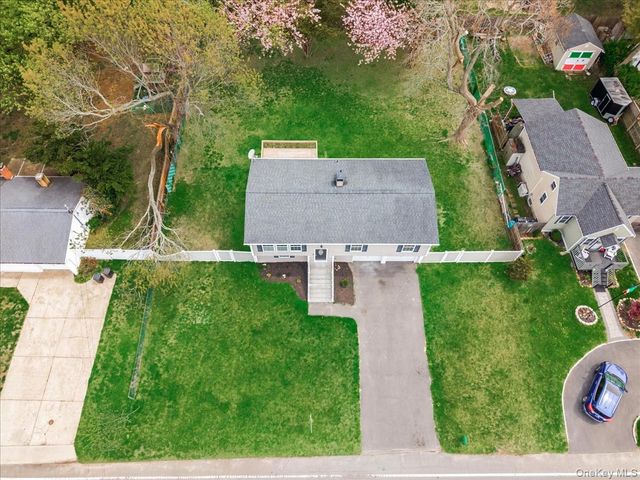45 Magnolia Drive, Selden, NY 11784