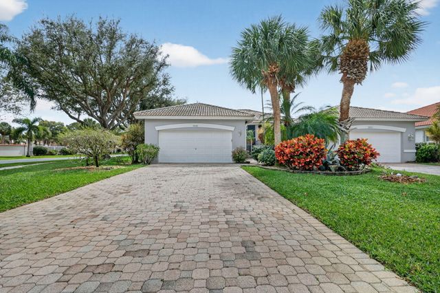 9848 Crescent View Drive S, Boynton Beach, FL 33437