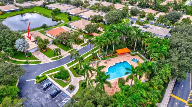 9848 Crescent View Drive S, Boynton Beach, FL 33437