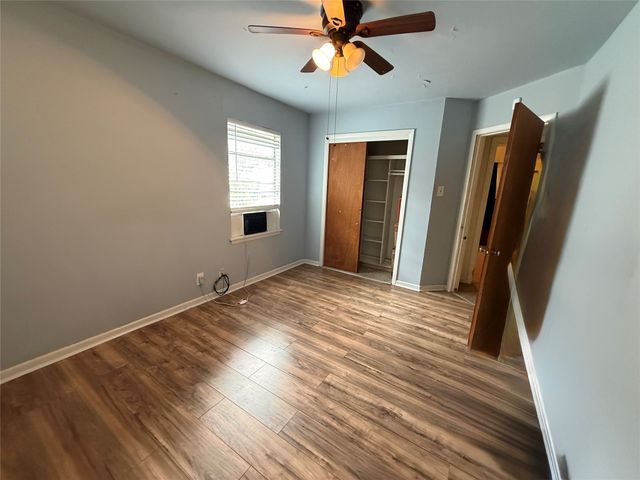 1200 Park Drive, Denison, TX 75020