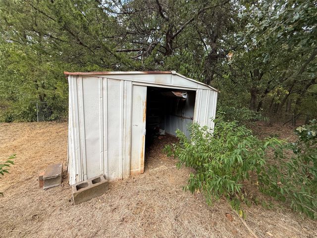1200 Park Drive, Denison, TX 75020