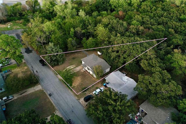 1200 Park Drive, Denison, TX 75020