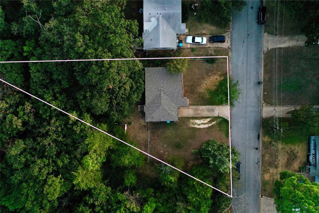 1200 Park Drive, Denison, TX 75020