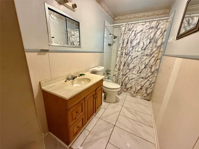 1200 Park Drive, Denison, TX 75020