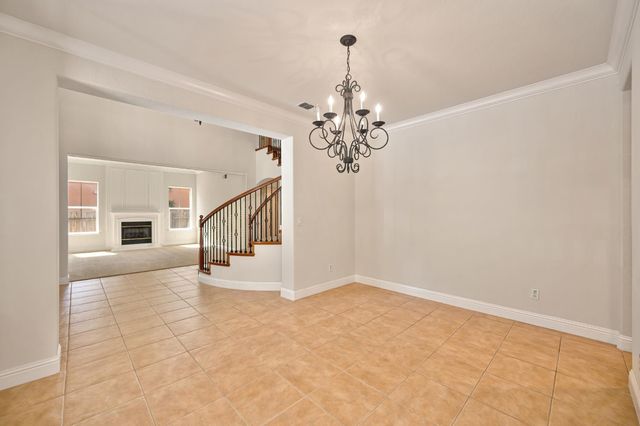 2184 Mt Errigal Ln, Lincoln, CA 95648