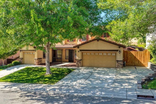 2184 Mt Errigal Ln, Lincoln, CA 95648
