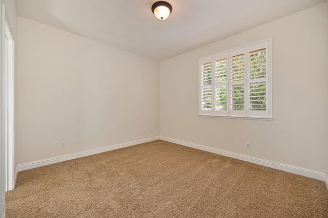 2184 Mt Errigal Ln, Lincoln, CA 95648