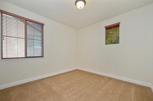 2184 Mt Errigal Ln, Lincoln, CA 95648