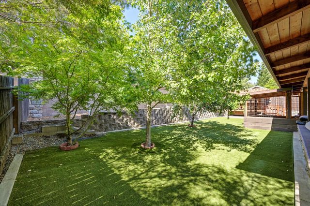 2184 Mt Errigal Ln, Lincoln, CA 95648