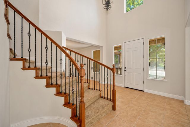 2184 Mt Errigal Ln, Lincoln, CA 95648
