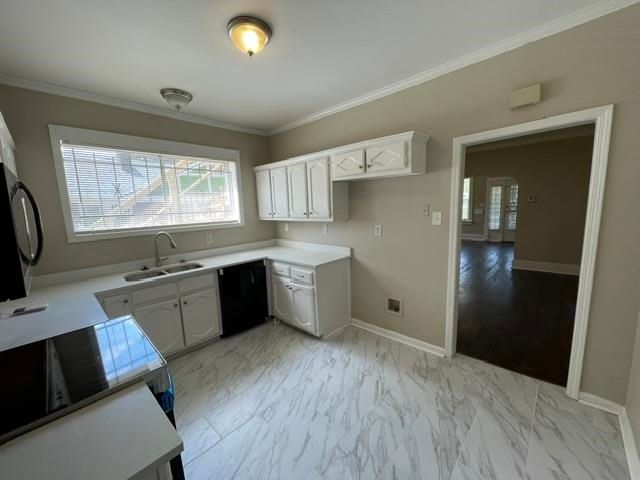 800 N BELVEDERE BLVD, Memphis, TN 38107