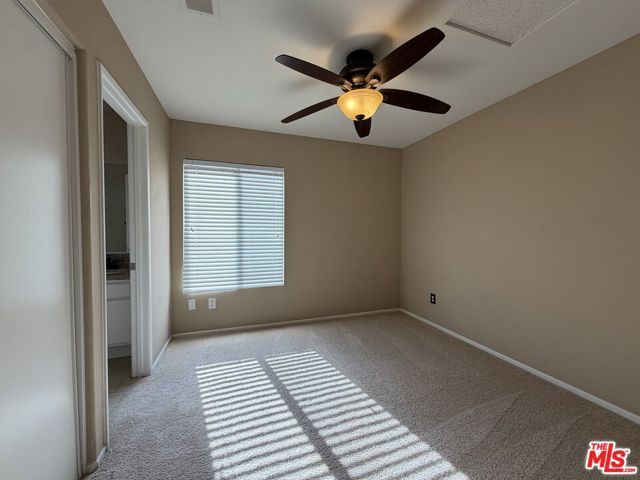 5539 W Avenue L6, Lancaster, CA 93536