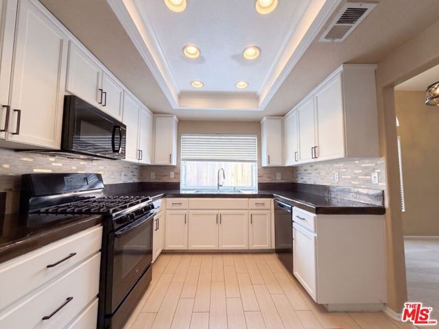 5539 W Avenue L6, Lancaster, CA 93536