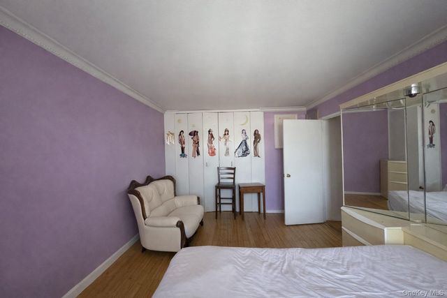 61-20 Grand Central Parkway C1102, Forest Hills, NY 11375