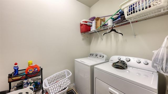 2446 CARNATION COURT, North Port, FL 34289