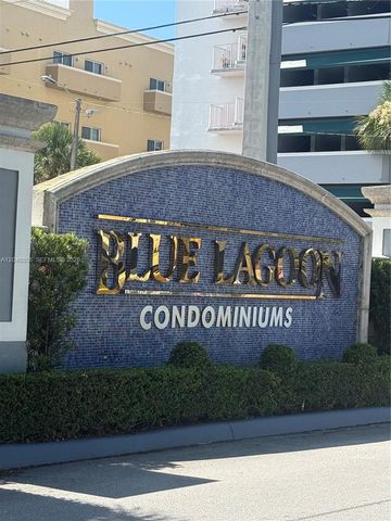 5091 NW 7th St TS-11, Miami, FL 33126