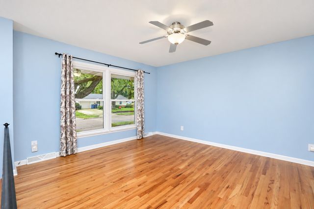 106 NE Sherman Drive, Ankeny, IA 50021