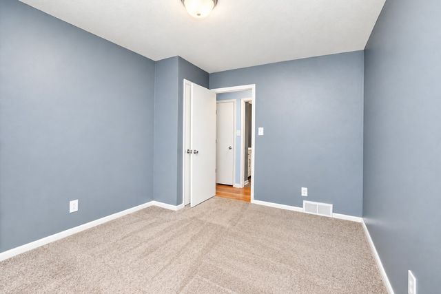 106 NE Sherman Drive, Ankeny, IA 50021