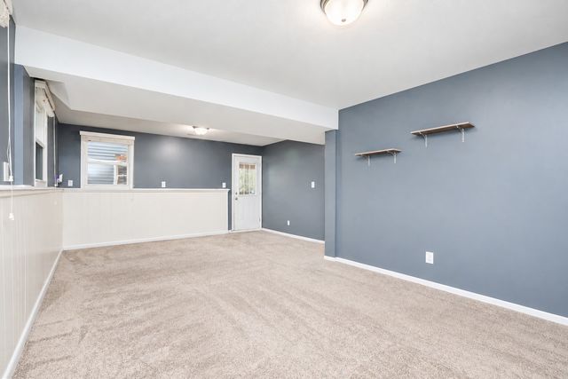 106 NE Sherman Drive, Ankeny, IA 50021
