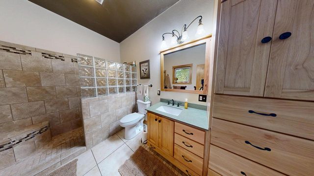 S1814 Stenslien LANE, Westby, WI 54667