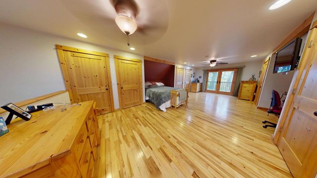 S1814 Stenslien LANE, Westby, WI 54667