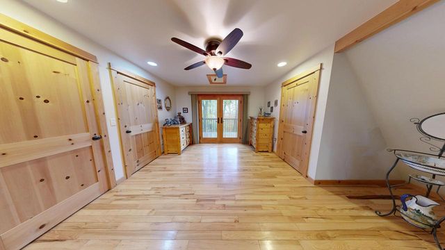 S1814 Stenslien LANE, Westby, WI 54667