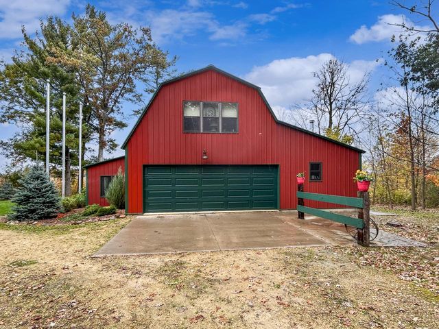 S1814 Stenslien LANE, Westby, WI 54667