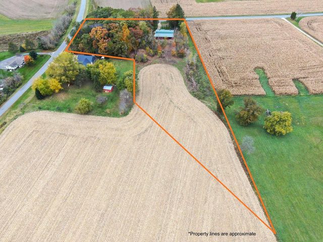 S1814 Stenslien LANE, Westby, WI 54667