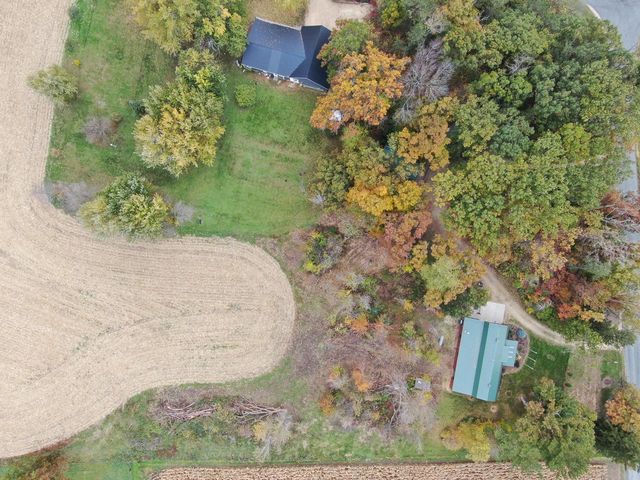 S1814 Stenslien LANE, Westby, WI 54667